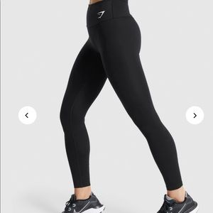 Gymshark black training leggings, L